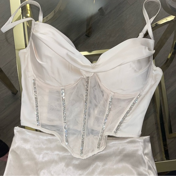 Oh Polly Cream Bustier with Mesh Panels - Picture 5 of 5